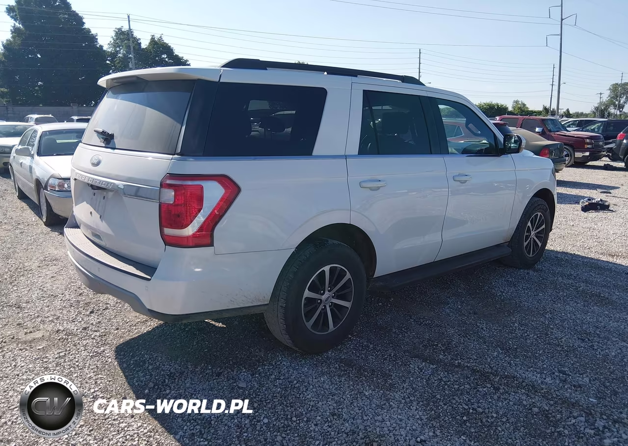 2019 Ford Expedition Xlt VIN:1FMJU1JT2KEA49452 - 4