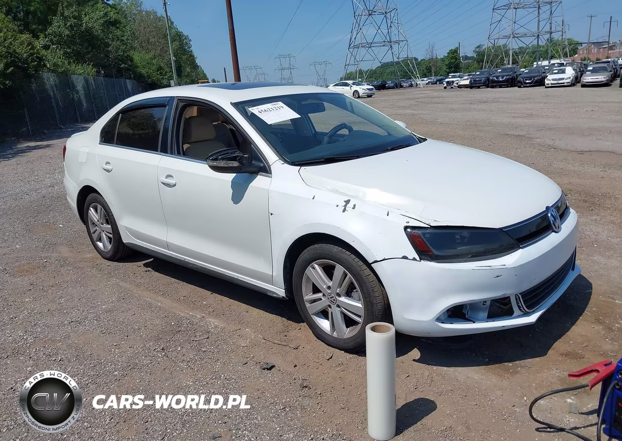 2013 Volkswagen Jetta Hybrid Sel