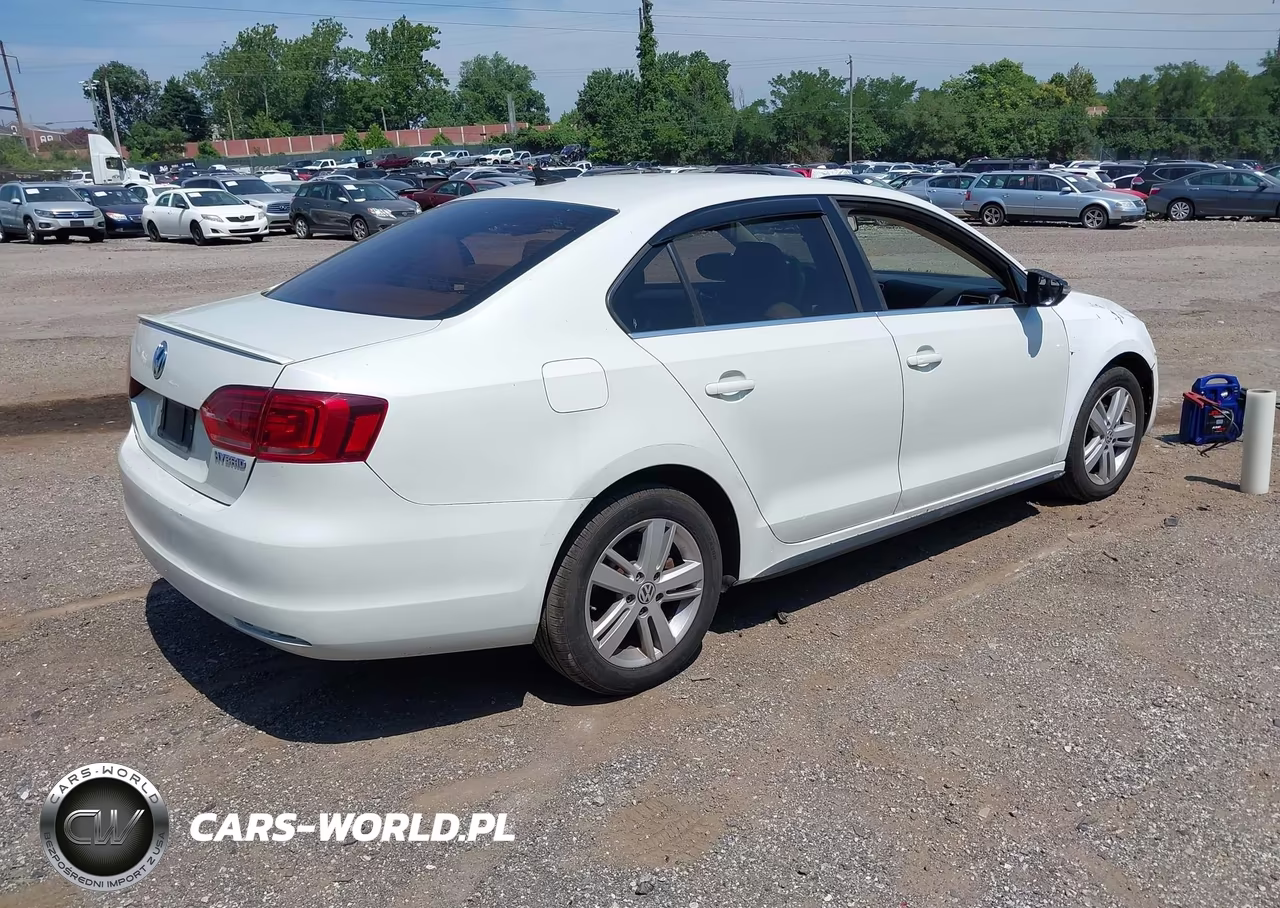 2013 Volkswagen Jetta Hybrid Sel VIN:3VW637AJ4DM231291 - 4