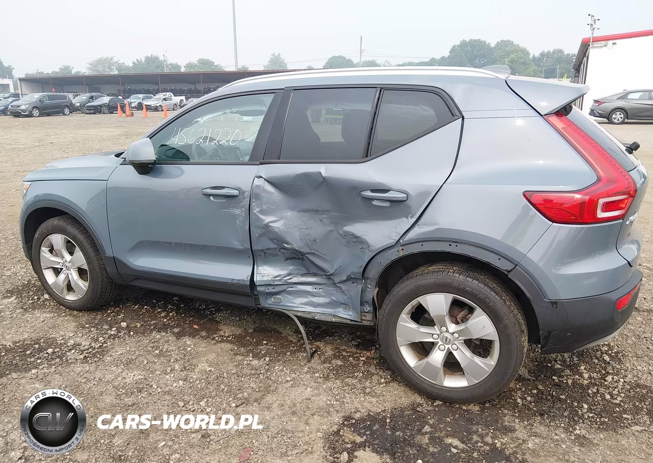 2022 Volvo Xc40 T5 Momentum VIN:YV4162UK0N2763378 - 15