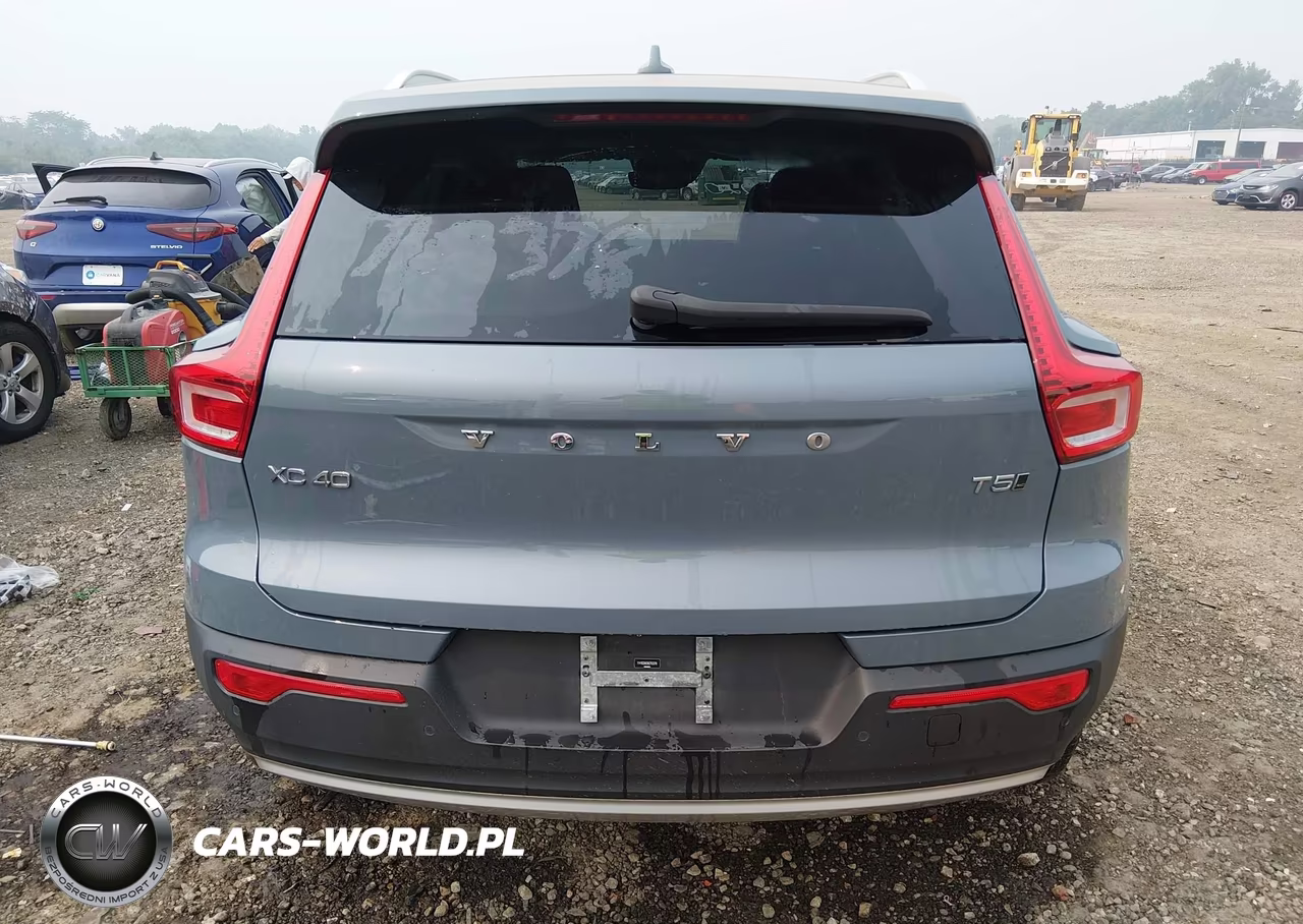 2022 Volvo Xc40 T5 Momentum VIN:YV4162UK0N2763378 - 17