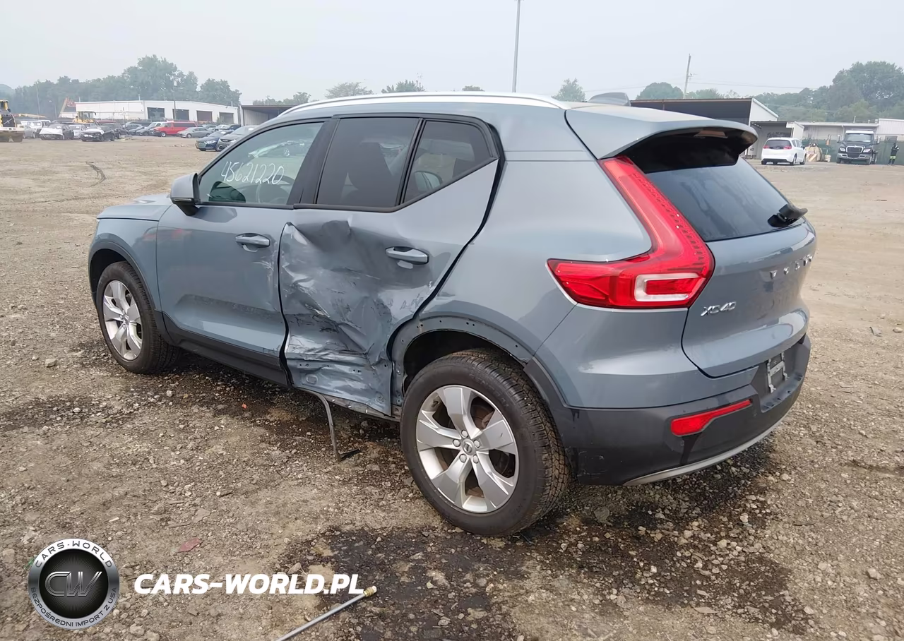 2022 Volvo Xc40 T5 Momentum VIN:YV4162UK0N2763378 - 3