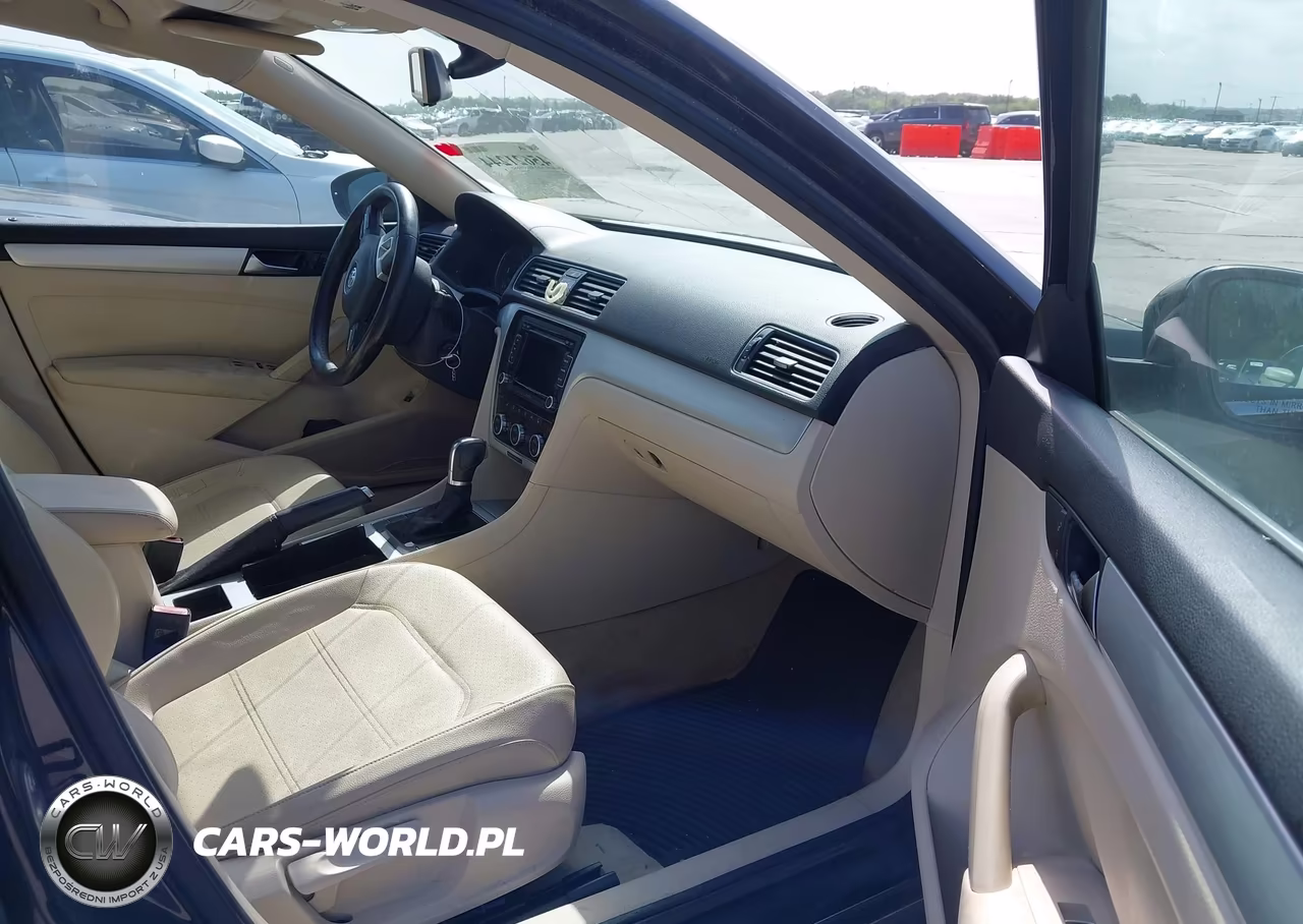 2012 Volkswagen Passat 2.5L Se VIN:1VWBH7A30CC018937 - 5
