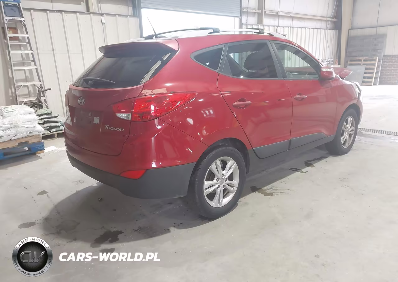 2012 Hyundai Tucson Gls VIN:KM8JU3AC3CU444565 - 4