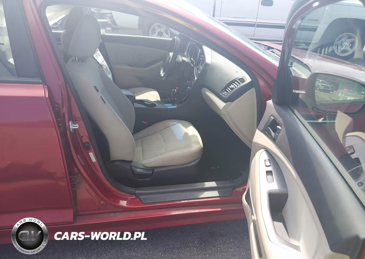 2015 Kia Optima Lx VIN:5XXGM4A71FG510385 - 5