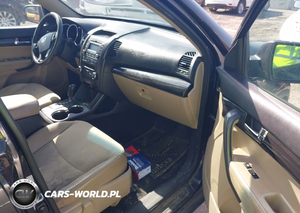 2011 Kia Sorento Ex V6 VIN:5XYKUDA2XBG123015 - 5