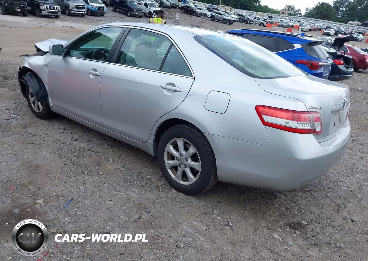 2011 Toyota Camry Le VIN:4T1BF3EKXBU658290 - 3