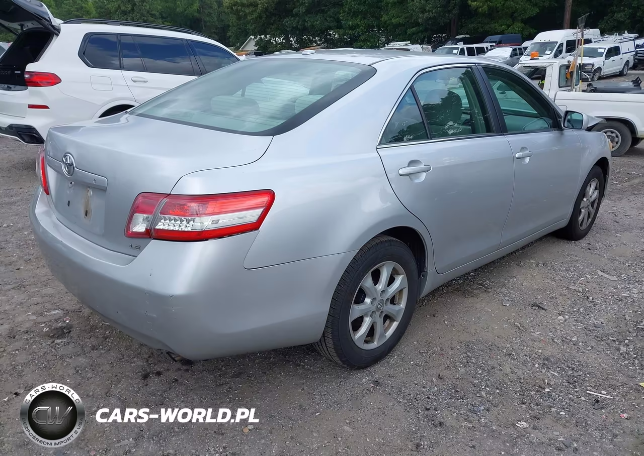 2011 Toyota Camry Le VIN:4T1BF3EKXBU658290 - 4