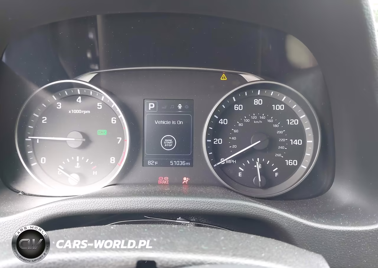 2018 Hyundai Elantra Value Edition VIN:5NPD84LF8JH310340 - 7