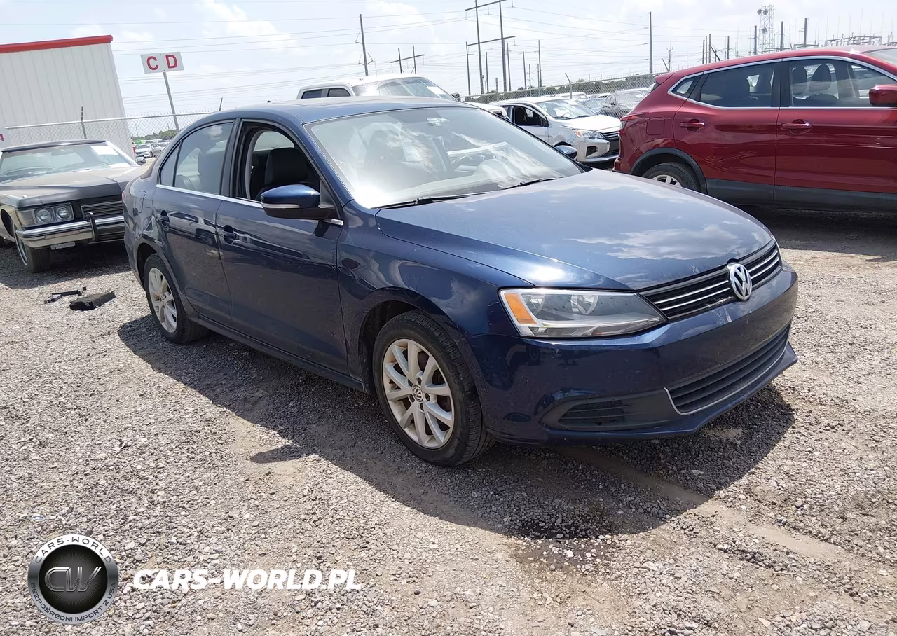 2013 Volkswagen Jetta 2.5L Se – zdjęcie 1 z 12