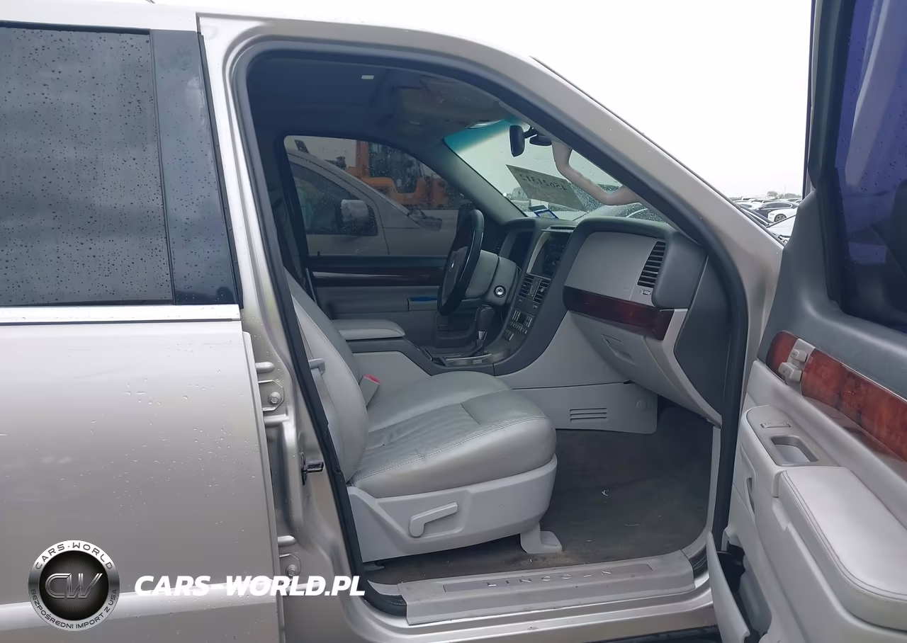 2004 Lincoln Aviator VIN:5LMEU88H34ZJ27032 - 5