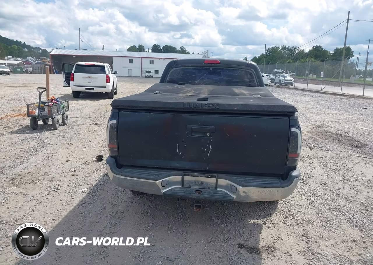 2005 Toyota Tacoma Prerunner V6 VIN:5TEKU72NX5Z006796 - 16