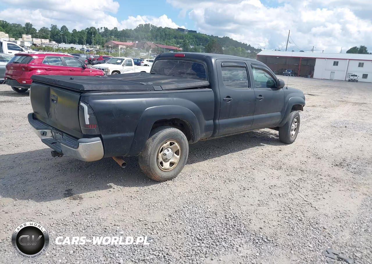 2005 Toyota Tacoma Prerunner V6 VIN:5TEKU72NX5Z006796 - 4