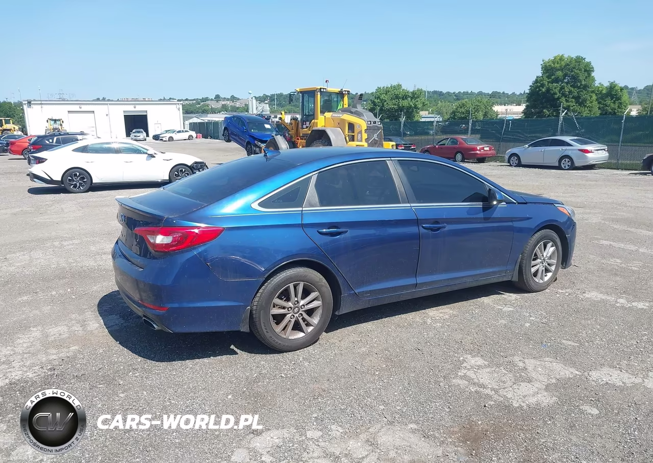 2016 Hyundai Sonata Se VIN:5NPE24AFXGH308574 - 4