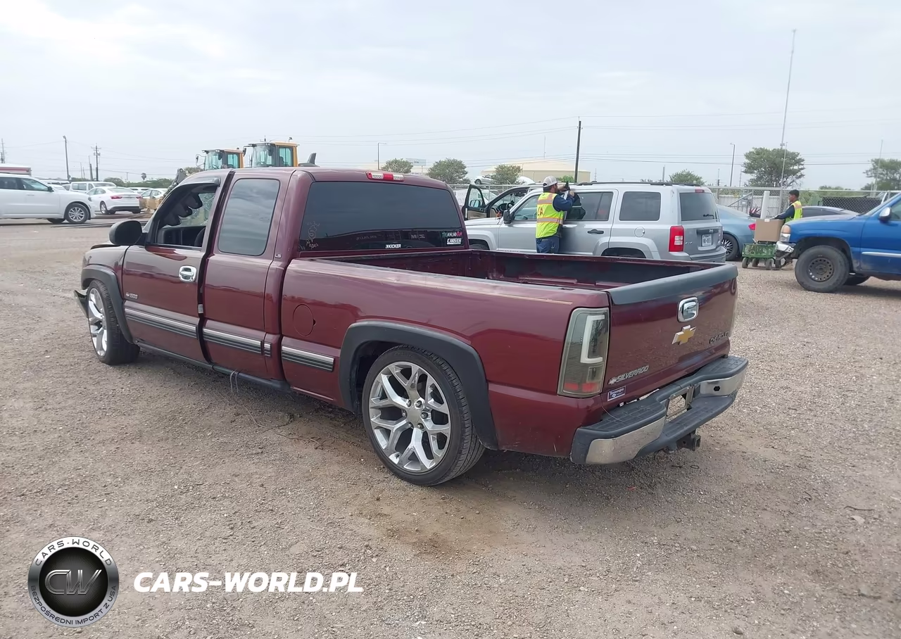 2000 Chevrolet Silverado 1500 Ls VIN:1GCEC19V1YZ359270 - 3
