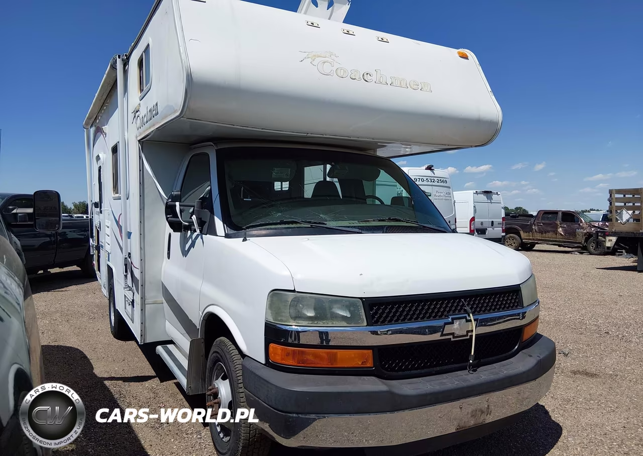 2004 Chevrolet Express Cutaway Base W-C7L-C7N VIN:1GBJG31U341110614 - 14