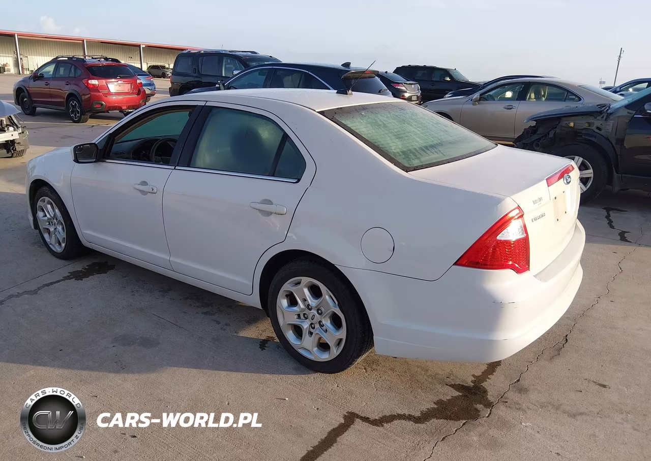 2011 Ford Fusion Se VIN:3FAHP0HA4BR279411 - 3