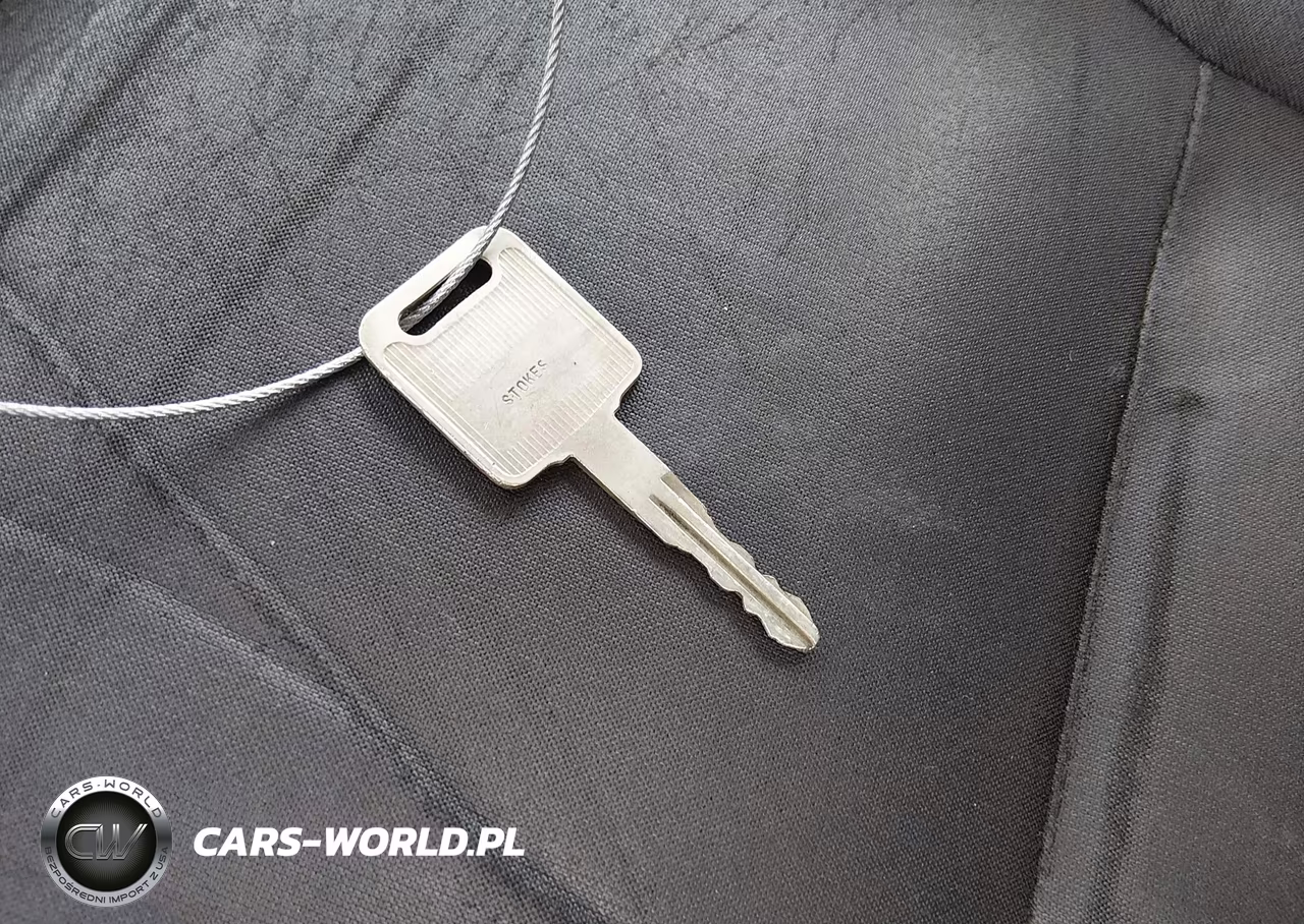 2017 Nissan Versa 1.6 S+ VIN:3N1CN7AP4HL823843 - 11
