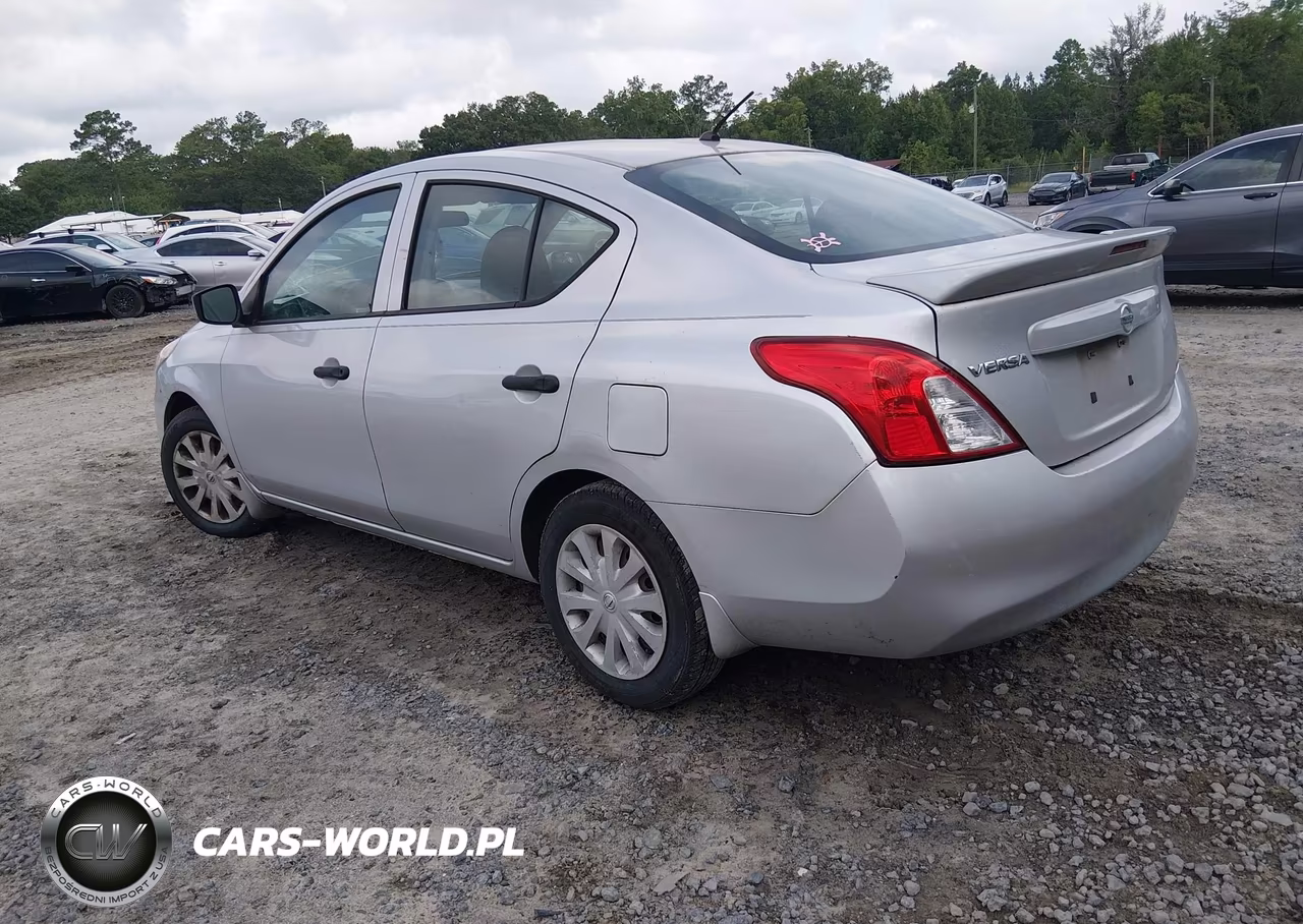 2017 Nissan Versa 1.6 S+ VIN:3N1CN7AP4HL823843 - 3