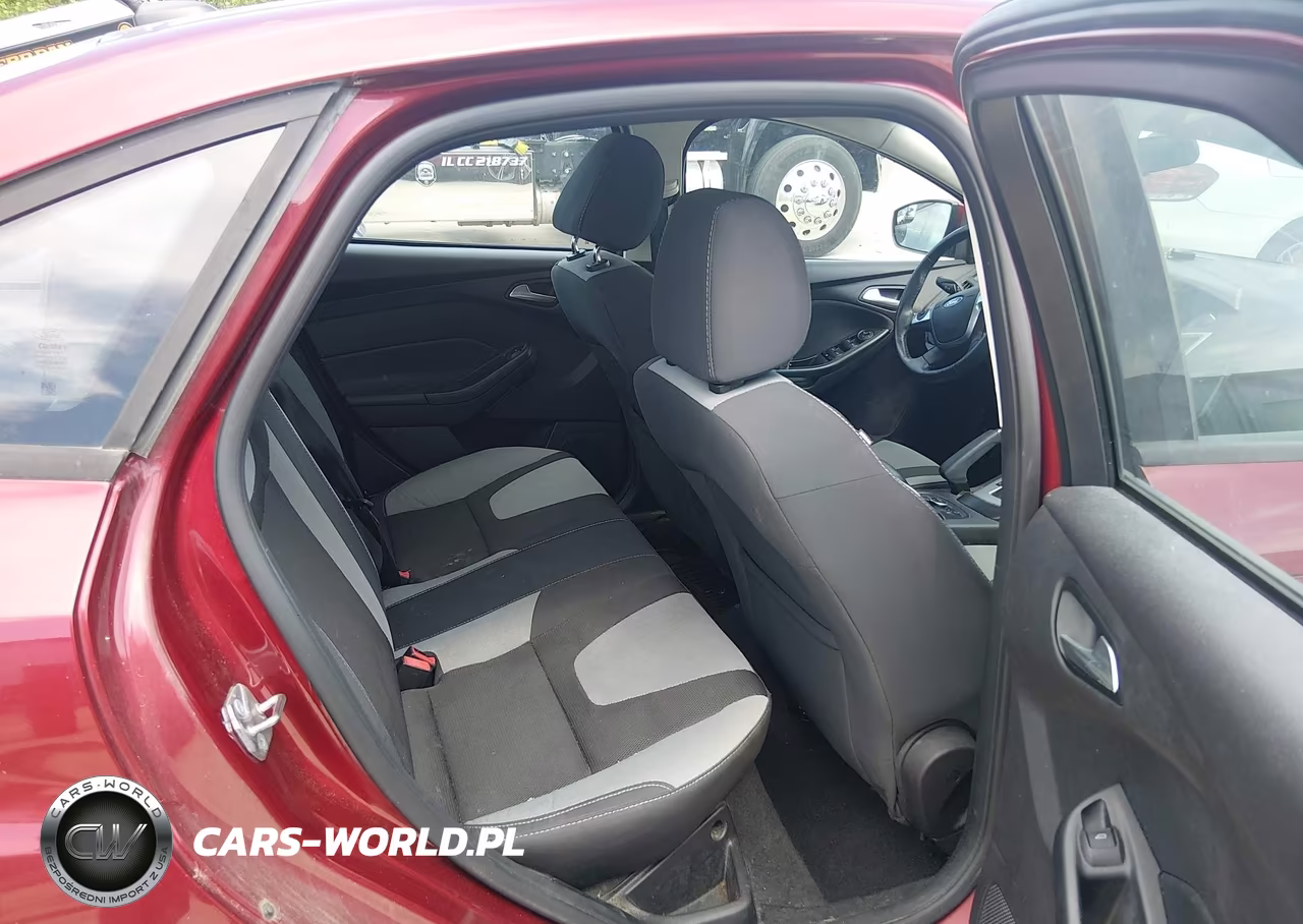 2014 Ford Focus Se VIN:1FADP3F29EL340251 - 8