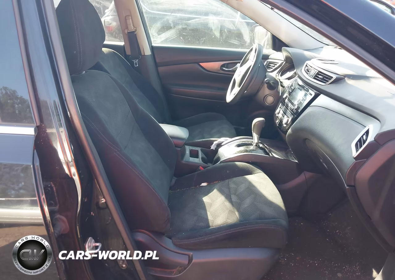 2015 Nissan Rogue Sv VIN:5N1AT2MK7FC884637 - 5
