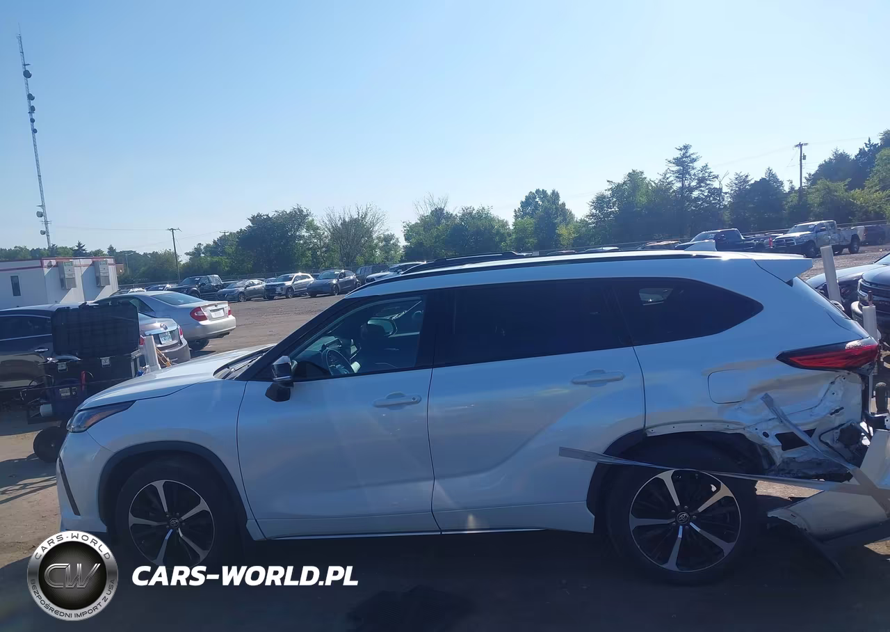 2022 Toyota Highlander Xse VIN:5TDLZRBHXNS238260 - 14