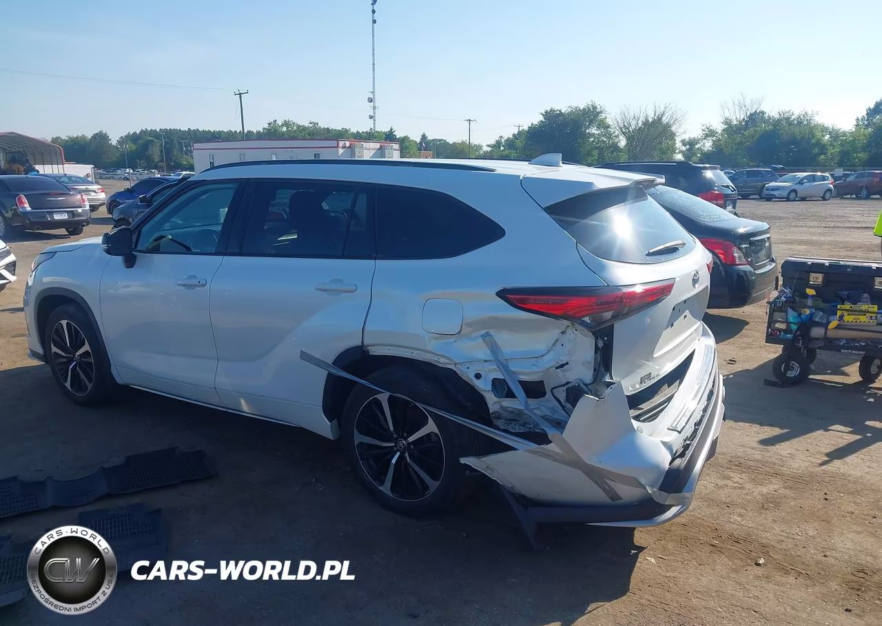 2022 Toyota Highlander Xse VIN:5TDLZRBHXNS238260 - 3