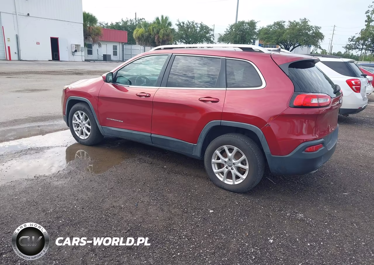 2014 Jeep Cherokee Latitude VIN:1C4PJLCS1EW171905 - 3