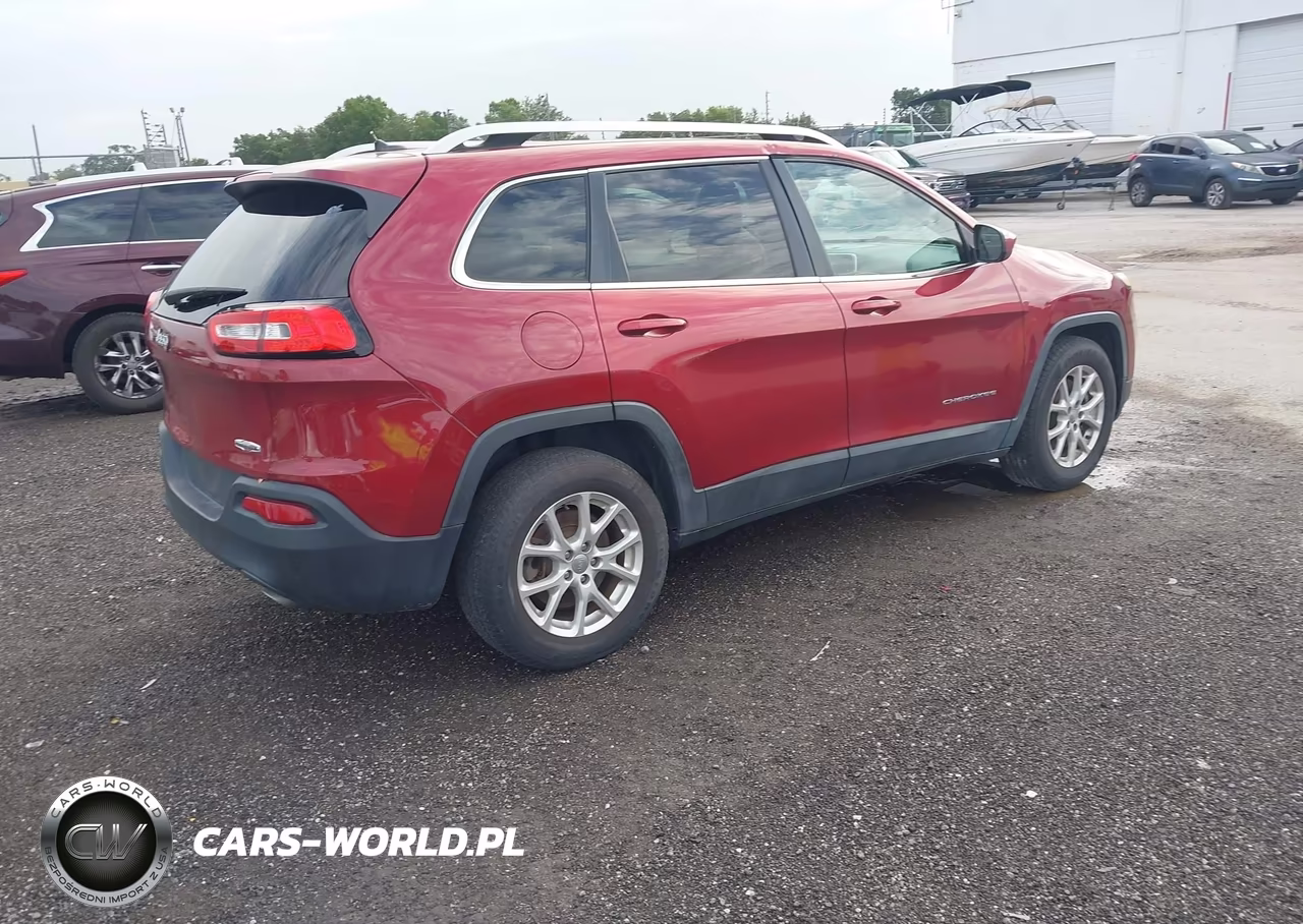 2014 Jeep Cherokee Latitude VIN:1C4PJLCS1EW171905 - 4