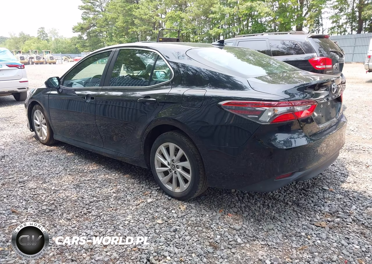 2021 Toyota Camry Le VIN:4T1C11AK1MU454719 - 3