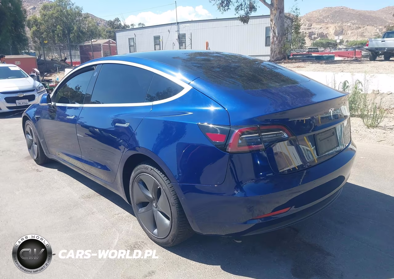2019 Tesla Model 3 Long Range-Performance VIN:5YJ3E1EB4KF421478 - 3
