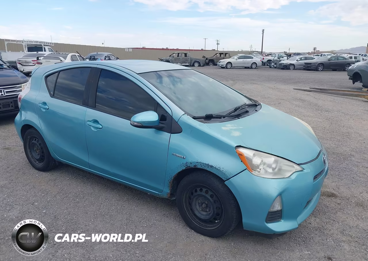 2014 Toyota Prius C One