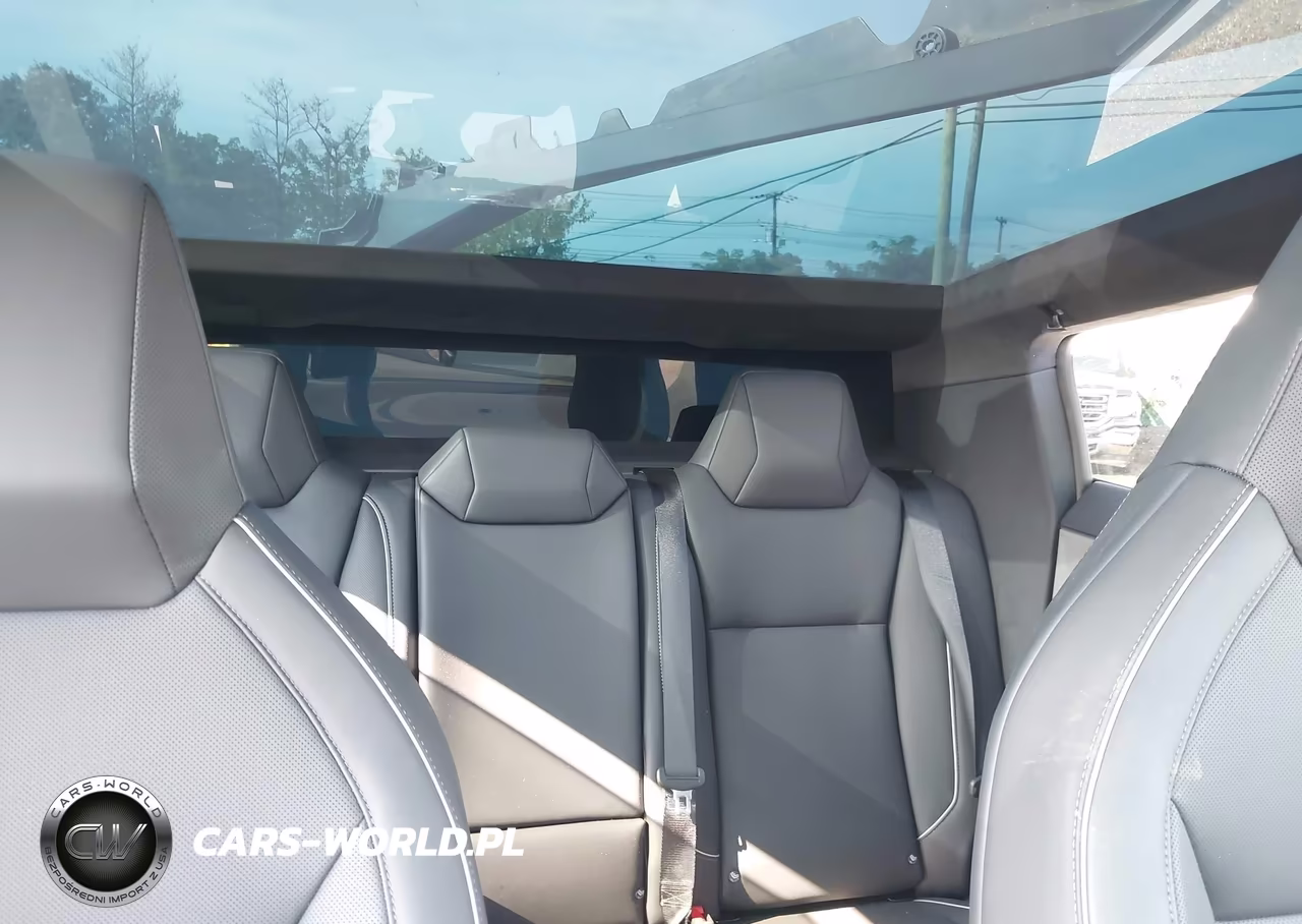 2024 Tesla Cybertruck Cyberbeast VIN:7G2CEHEE9RA031421 - 8