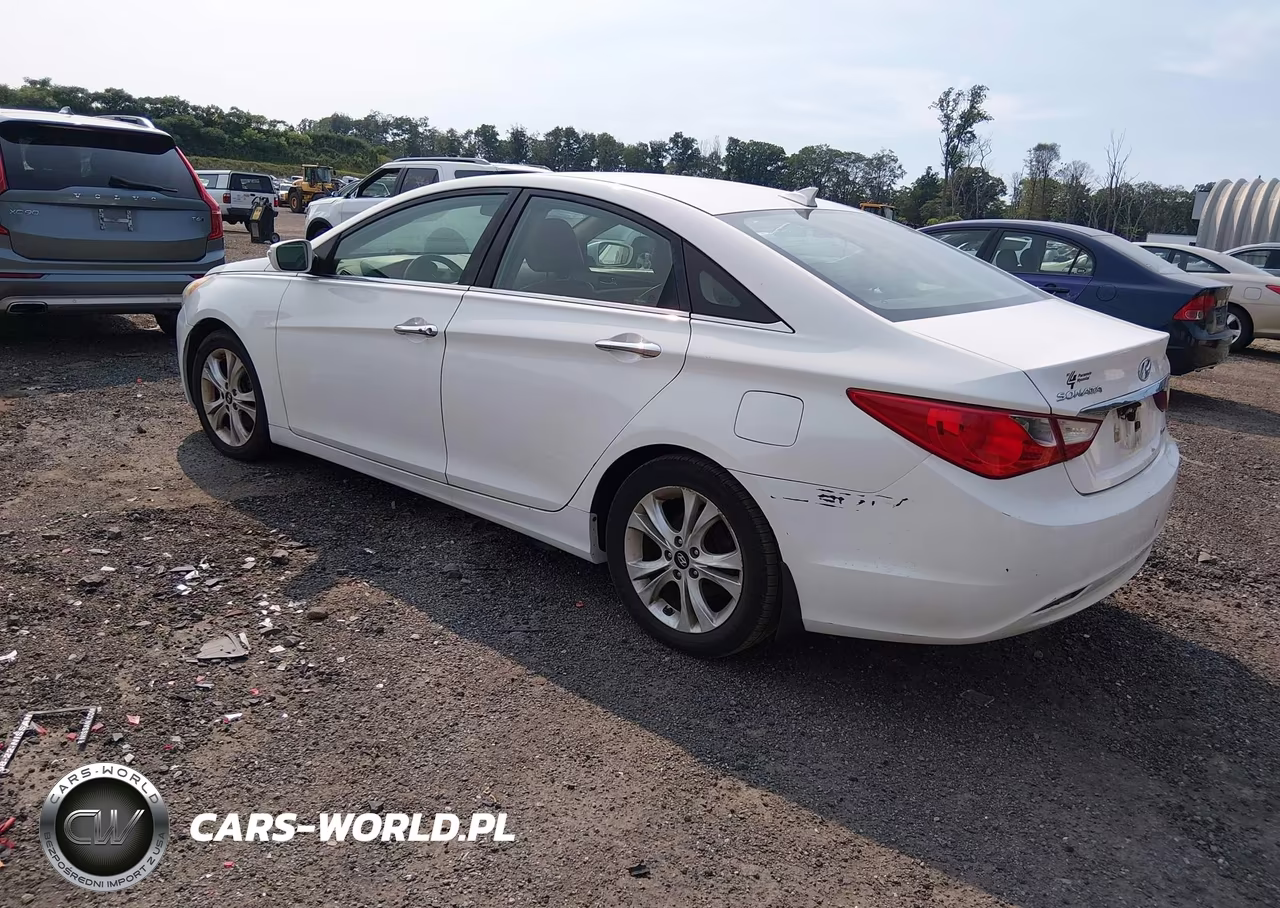 2013 Hyundai Sonata Limited VIN:5NPEC4AC9DH703361 - 3