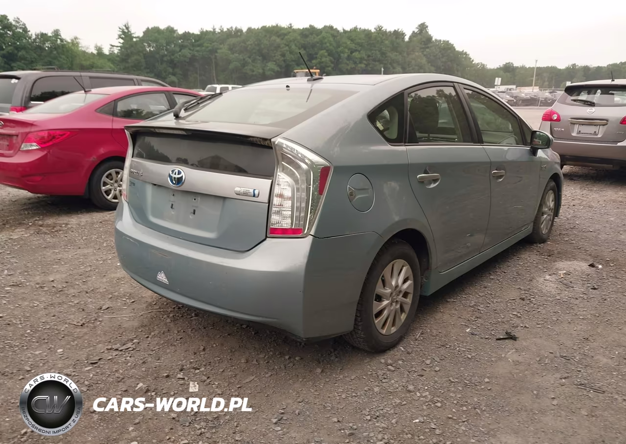 2012 Toyota Prius Plug-In VIN:JTDKN3DP6C3002096 - 4