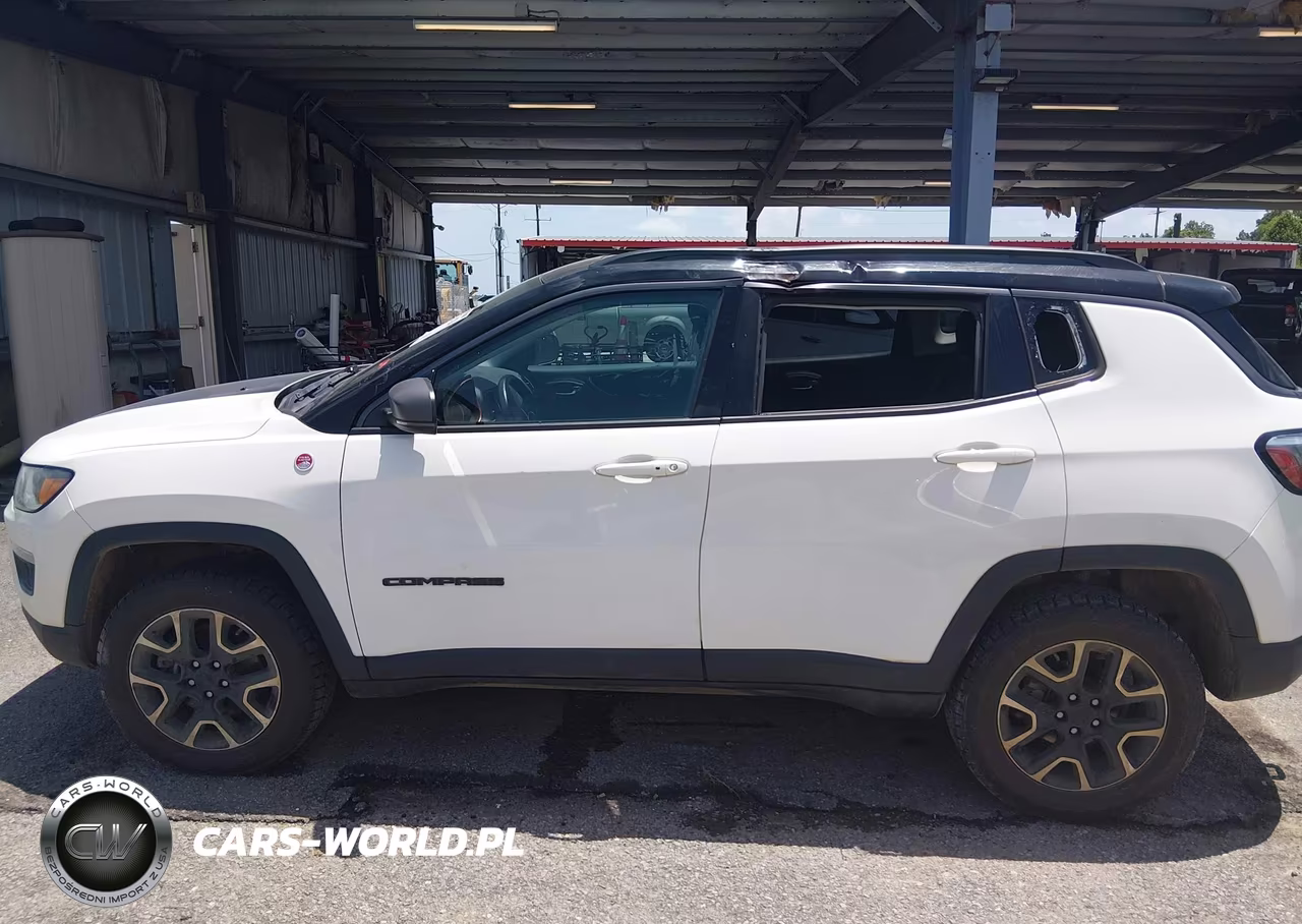 2020 Jeep Compass Trailhawk 4X4 VIN:3C4NJDDB2LT125434 - 14