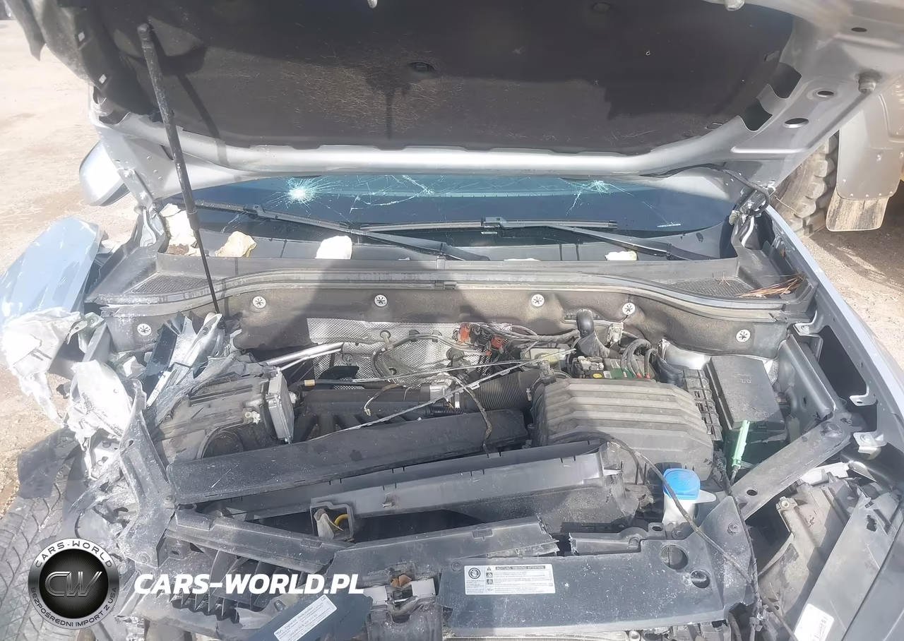 2019 Volkswagen Atlas 3.6L V6 Sel R-Line VIN:1V2SR2CA0KC554959 - 10