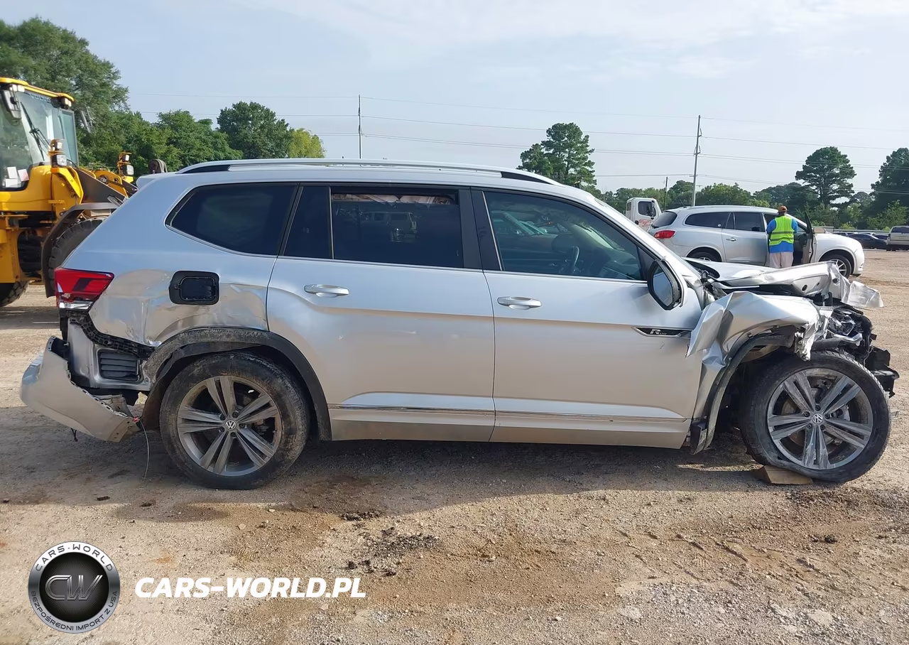 2019 Volkswagen Atlas 3.6L V6 Sel R-Line VIN:1V2SR2CA0KC554959 - 17
