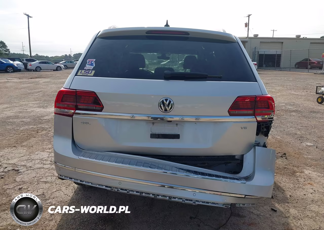 2019 Volkswagen Atlas 3.6L V6 Sel R-Line VIN:1V2SR2CA0KC554959 - 18