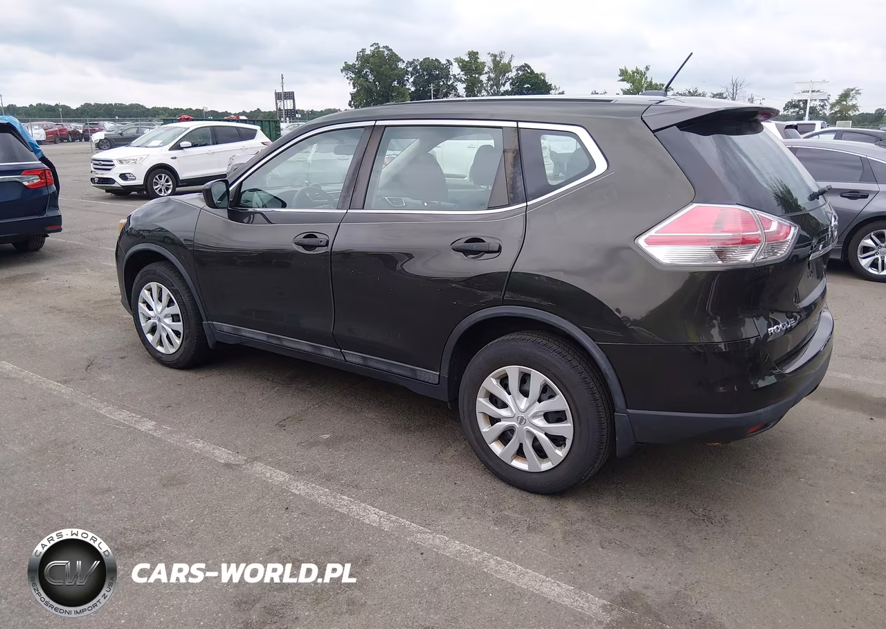 2016 Nissan Rogue S VIN:5N1AT2MV6GC828233 - 3