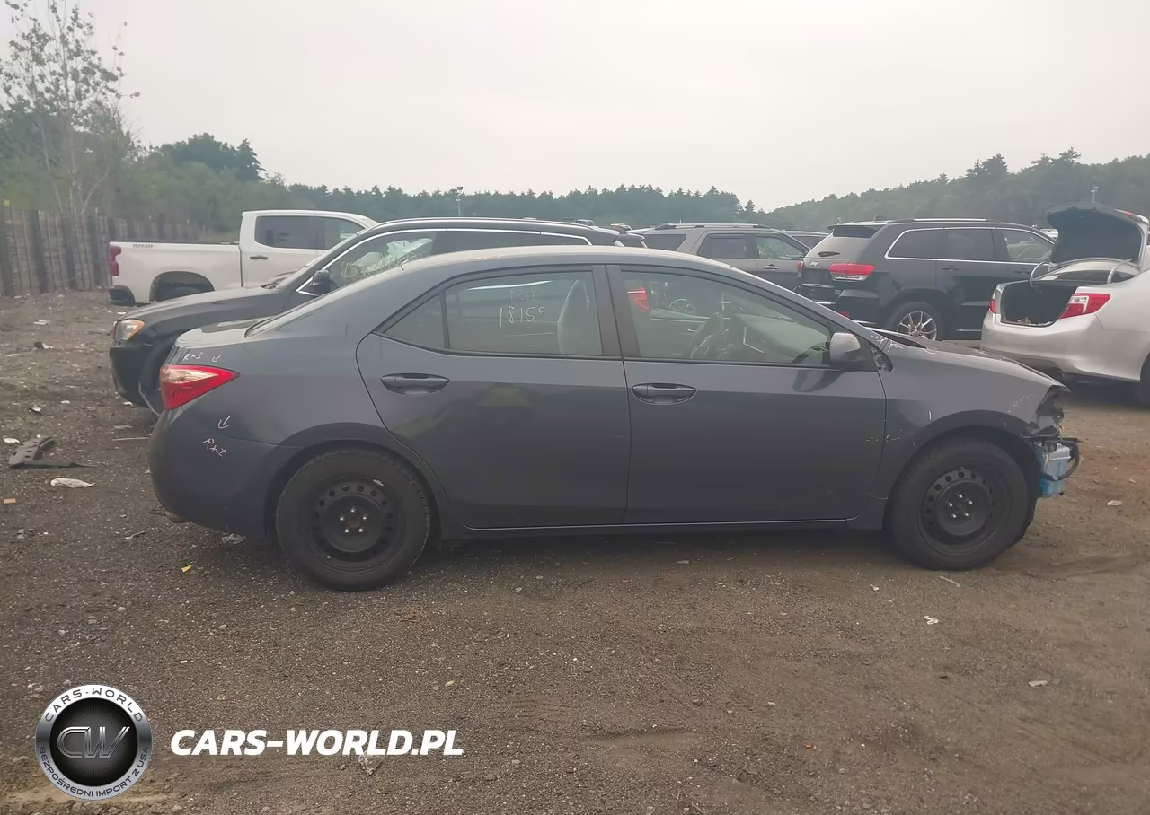 2018 Toyota Corolla Le VIN:2T1BURHE2JC037883 - 14