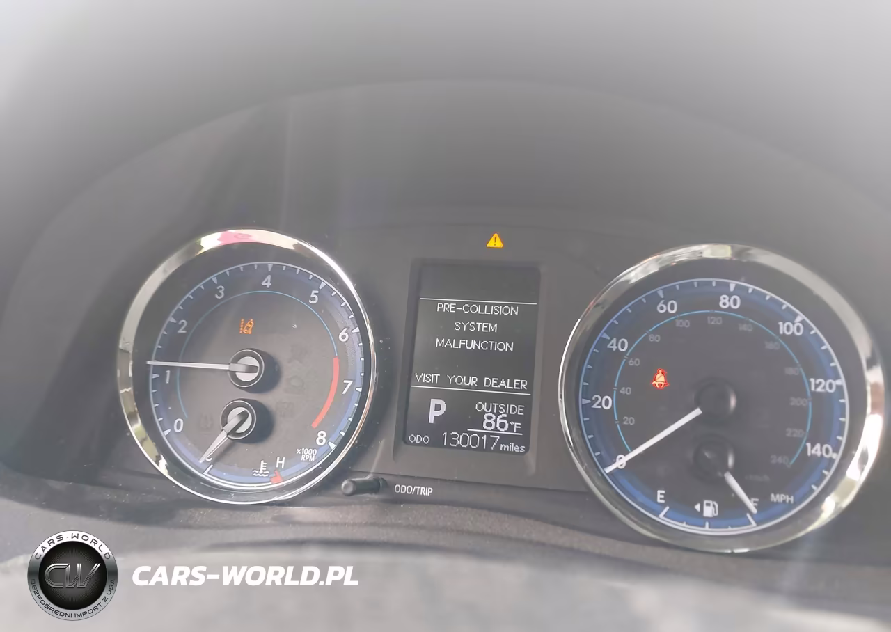 2018 Toyota Corolla Le VIN:2T1BURHE2JC037883 - 16