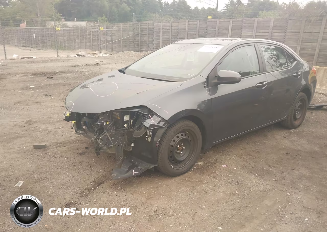 2018 Toyota Corolla Le VIN:2T1BURHE2JC037883 - 2