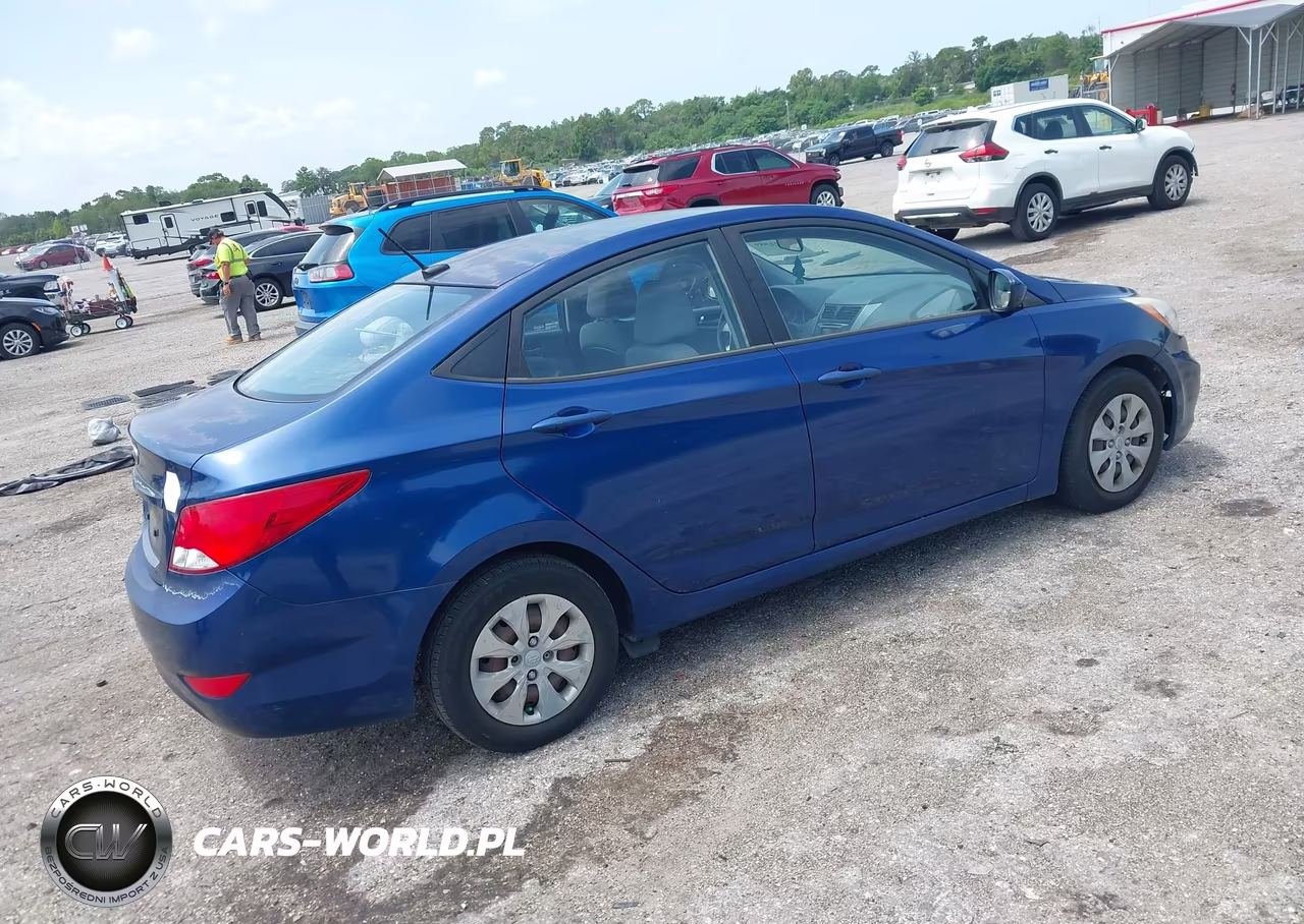 2016 Hyundai Accent Se VIN:KMHCT4AE9GU963385 - 4