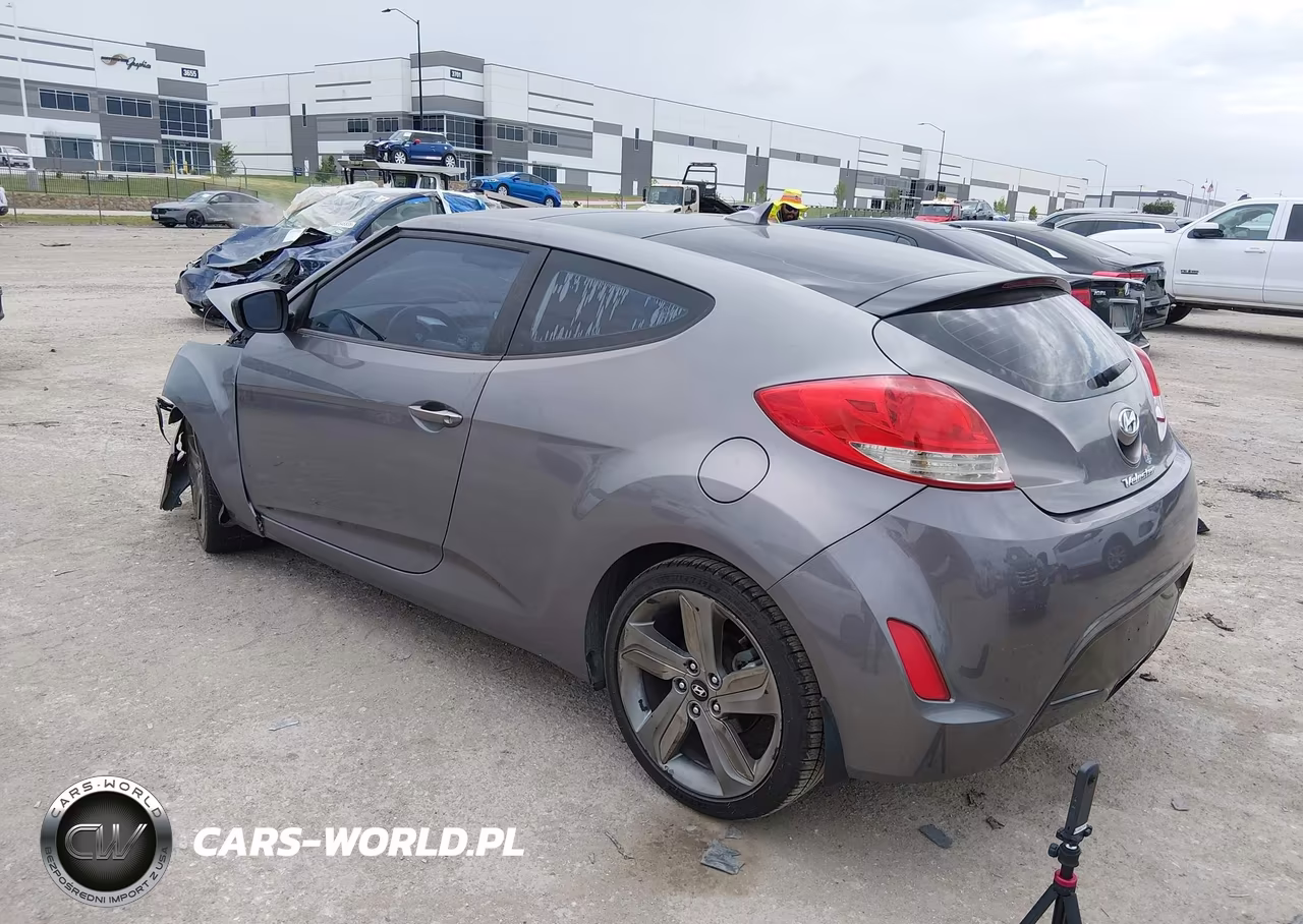 2012 Hyundai Veloster Base W-Black VIN:KMHTC6AD9CU047626 - 3