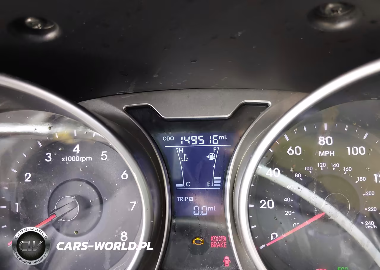 2012 Hyundai Veloster Base W-Black VIN:KMHTC6AD9CU047626 - 7