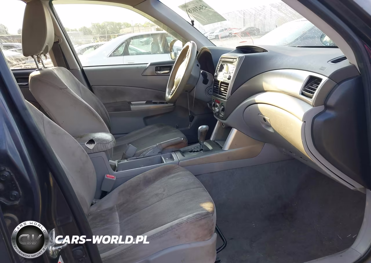 2010 Subaru Forester 2.5X Premium VIN:JF2SH6CC3AH733559 - 5