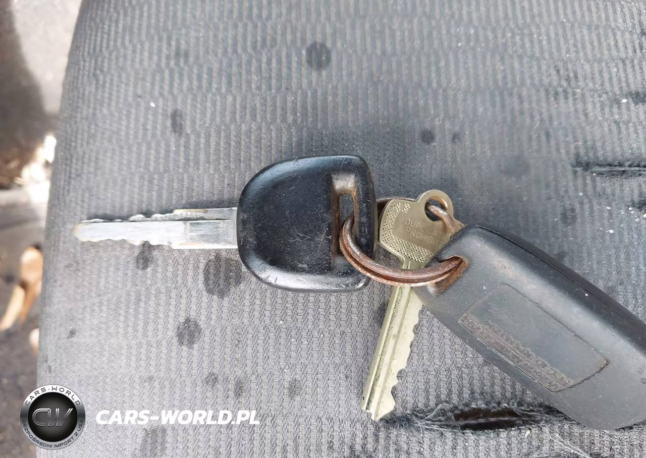2007 Mazda Mazda3 I VIN:JM1BK32F671765031 - 11
