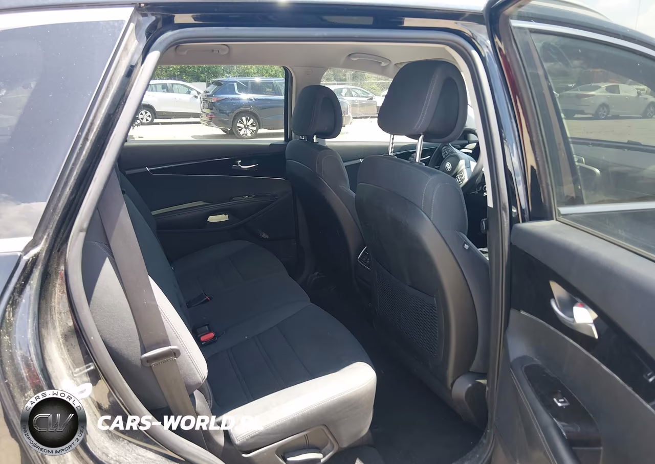 2016 Kia Sorento 3.3L Lx VIN:5XYPG4A51GG036599 - 8
