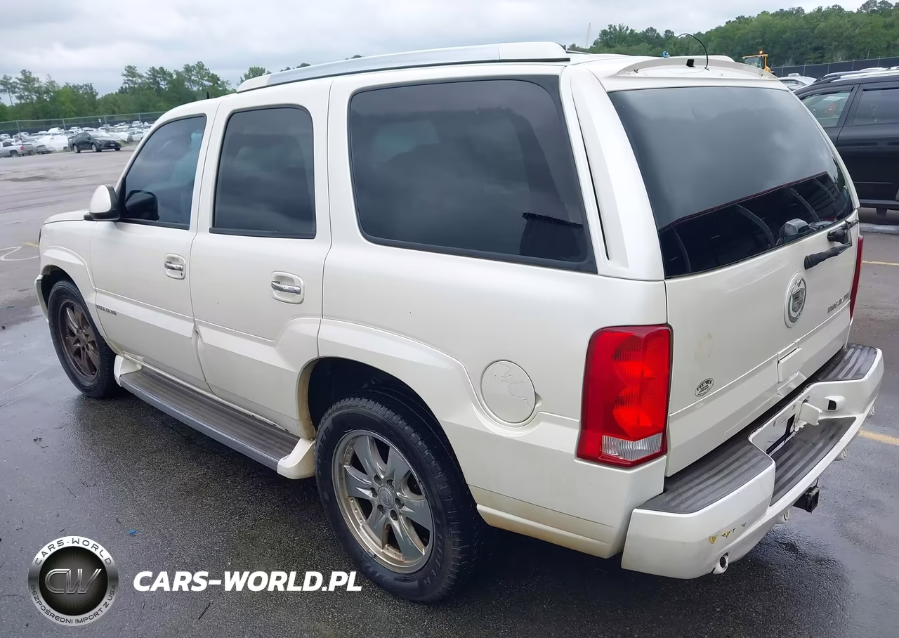 2006 Cadillac Escalade Standard VIN:1GYEK63NX6R126844 - 3